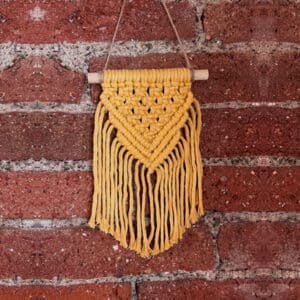 Taller de Iniciación al Macramé: Tapiz Decorativo | Creativa Barcelona